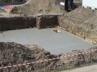 /album/vorbereitungen-fur-bodenplatte-betonieren/betonieren2-004-fileminimizer-jpg/